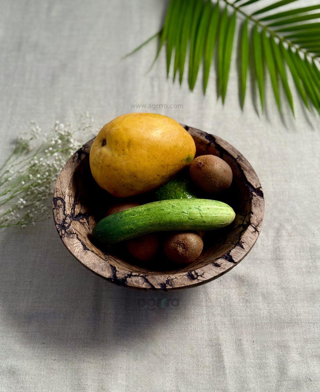This is the beautiful and best handcrafted wooden fruit bowl, best handcrafted fruit bowl for decor lovers. Buy world's best handcrafted wooden fruit bowl or decor bowl on www.agrrro.com. This is the best way to decorate your home with your loved ones.