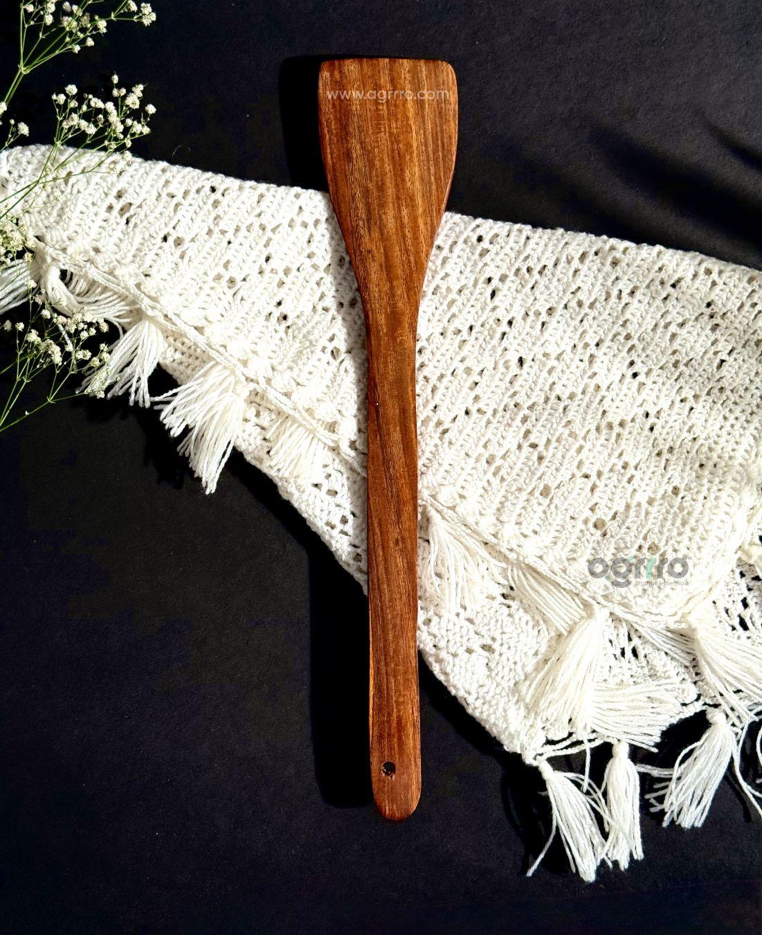 This is the beautiful and best handcrafted wooden spatula, best handcrafted spatula for decor lovers. Buy world's best handcrafted wooden spatula or wooden spoons on www.agrrro.com. This is the best way to decorate your kitchen and having snacks with your loved ones.